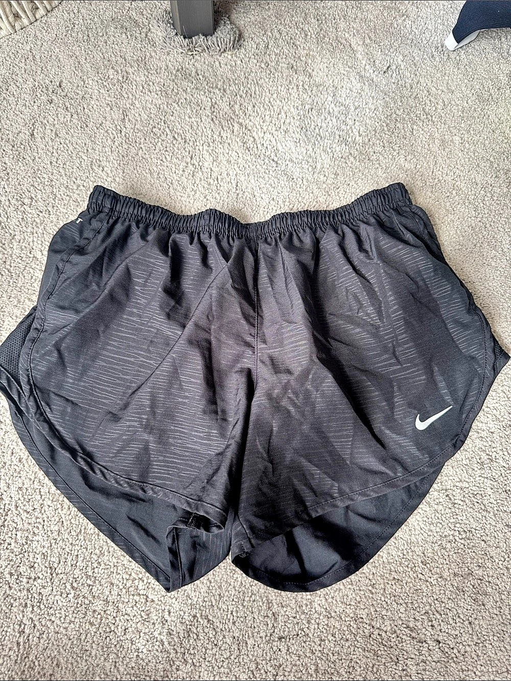 Nike Dri-FIT athletic shorts Men'Small Black Size Small Athletic Shorts